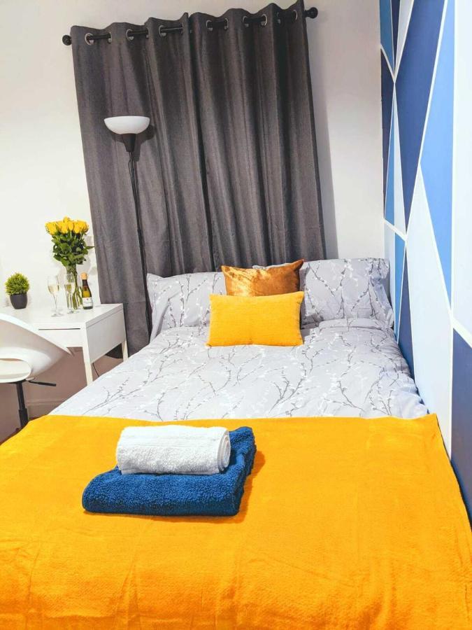 Winchester Retreat Apartment Bagian luar foto